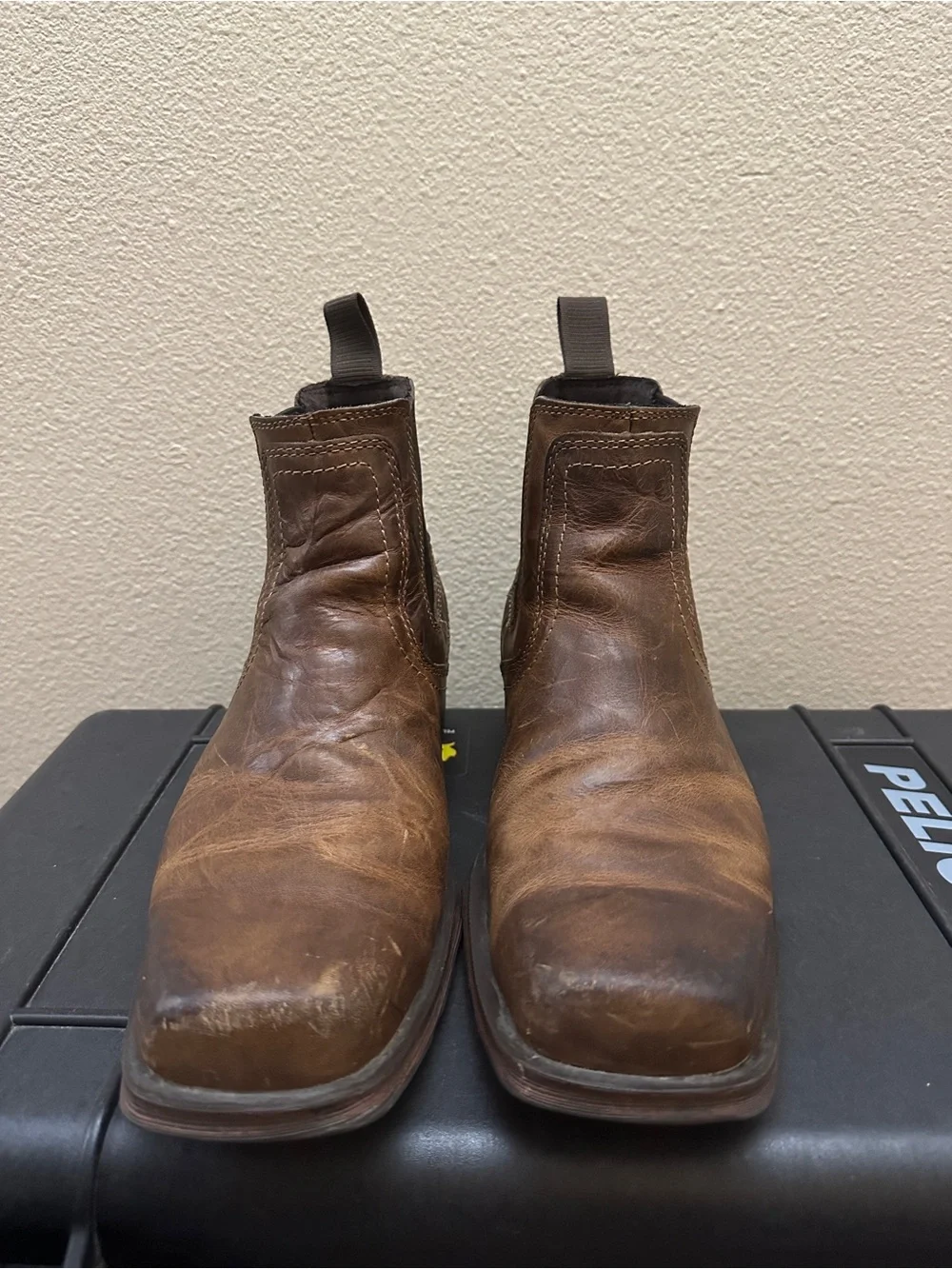 Ariat Men's Brown Leather Chelsea Boots